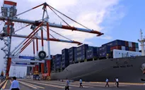 Việt Nam xuất siêu gần 1,7 tỷ USD