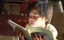 Thầy cô vượt hiểm nguy gieo chữ ở điểm trường “thiếu đủ thứ”