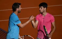 Carlos Alcaraz tái đấu Cameron Norrie ở chung kết Rio mở rộng