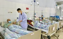 Cảnh báo xuất huyết tiêu hóa đe doạ tính mạng do rượu, bia