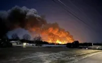 Tàu hỏa trật bánh gây cháy lớn ở Ohio