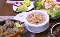 Hàng quán món chay đông khách dịp Rằm tháng Giêng