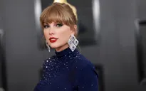 Taylor Swift đã trở lại Grammys, gợi cảm và quyến rũ