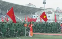 Hình ảnh thanh niên Thủ đô hăng hái lên đường nhập ngũ