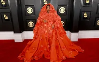 Dàn sao rực rỡ trên thảm đỏ lễ trao giải Grammy 2023