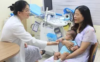 Kỳ tích "em bé ống nghiệm" sau 11 lần chuyển phôi thất bại