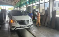 20 cảnh sát giao thông hỗ trợ đăng kiểm tại TP Hồ Chí Minh