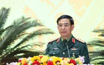 Phát triển kinh tế gắn với củng cố quốc phòng, an ninh