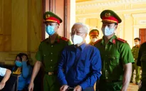 Cựu Tổng Giám đốc Ngân hàng Đông Á Trần Phương Bình hầu tòa trong vụ án thứ 4