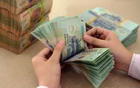 Lãi suất tiết kiệm nhiều ngân hàng giảm mạnh