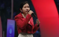 Trạm yêu thương: Cô gái khiếm thị đã vượt qua bóng tối bằng nghị lực và sự đam mê học hỏi