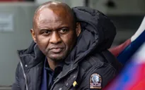 Crystal Palace sa thải HLV Patrick Vieira ngay trước thềm trận gặp Arsenal