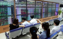 Thị trường chứng khoán phản ứng như thế nào trước những biến động tài chính?