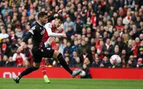 Thắng Crystal Palace, Arsenal bỏ xa Man City 8 điểm