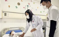 Cứu bệnh nhi bị tắc ruột do bã thức ăn