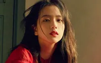 Jisoo (BLACKPINK) - Nữ nghệ sĩ solo K-Pop sở hữu lượng album đặt trước cao nhất lịch sử