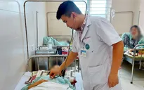 Cứu sống bệnh nhân chấn thương thận nặng trên nền bệnh lý trầm cảm