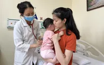 Nhiều trẻ em, người già nhập viện do dịch bệnh hô hấp