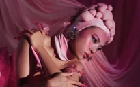 tlinh sáng tác ca khúc về mối tình dang dở, liên tục khóc khi quay MV mới