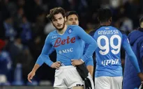 Napoli bất ngờ thất bại trước Lazio trên sân nhà, đứt mạch 25 trận bất bại