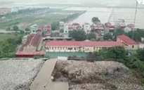 Bất cập nhà máy rác sát trường học, gần khu dân cư
