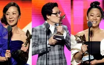 “Everything Everywhere All at Once” đại thắng Independent Spirit Awards 2023