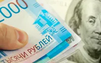 Tổng thống Nga Putin yêu cầu thực hiện biện pháp mới để tăng giá đồng Ruble
