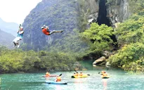 Khách du lịch đến Quảng Bình đã vượt kế hoạch cả năm