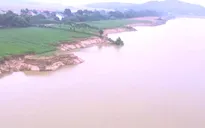 Sạt lở nghiêm trọng bờ sông Mã