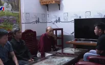 Người dân làng chài đếm từng phút ngóng chờ tin ngư dân mất tích