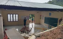 Sạt lở đất khiến một phòng học ở Quảng Nam bị sập