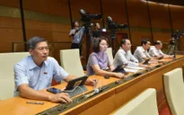Ngày 24/10, Quốc hội biểu quyết danh sách những người được lấy phiếu tín nhiệm