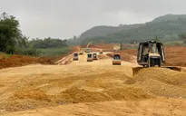 Cần tháo gỡ vướng mắc nguồn cung cấp cát cho cao tốc Bắc - Nam