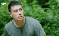 Cuộc chiến không giới tuyến - Tập 17: Một mình vào rừng, Trung suýt gặp nguy hiểm