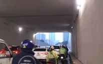 Nguyên nhân nào khiến Hà Nội phát sinh thêm các điểm ùn tắc giao thông?