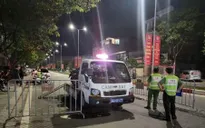 Không chấp hành kiểm tra nồng độ cồn, nam thanh niên đâm thẳng xe vào CSGT