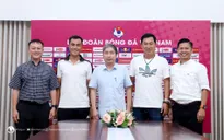 Hai trợ lý của HLV Hoàng Anh Tuấn chính thức ký hợp đồng dài hạn với LĐBĐVN