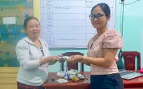 Người phụ nữ trả lại hơn 28 chỉ vàng và 87 triệu đồng nhặt được