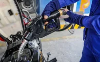 Giá xăng, dầu tiếp tục giảm
