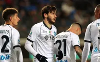 Napoli giành chiến thắng trong ngày trở lại của HLV Walter Mazzarri