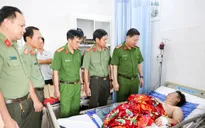 Sức khỏe Đại úy công an đứt lìa hai chân khi truy bắt tội phạm có chuyển biến tích cực