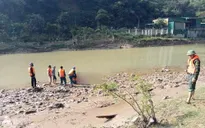 Tìm thấy thi thể nạn nhân đuối nước trên sông Nậm Mộ