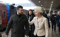 Chủ tịch EC thăm Ukraine thảo luận về mở rộng EU
