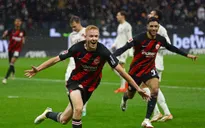 Bayern Munich thua đậm trên sân của Eintracht Frankfurt