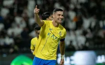 Ronaldo cán mốc 50 bàn thắng trong năm 2023