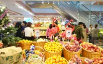 Siêu thị chạy đua mùa cuối năm
