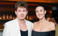 Charlie Puth: "Chuẩn bị lễ cưới căng thẳng hơn lưu diễn"