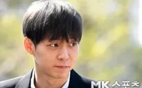 Giữa hàng loạt tranh cãi, Park Yoochun tổ chức kỷ niệm 20 năm ra mắt