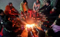 Người dân miền núi Nghệ An chủ động ứng phó với rét đậm, rét hại