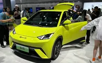 Giảm giá - cuộc cạnh tranh khốc liệt của ngành xe điện